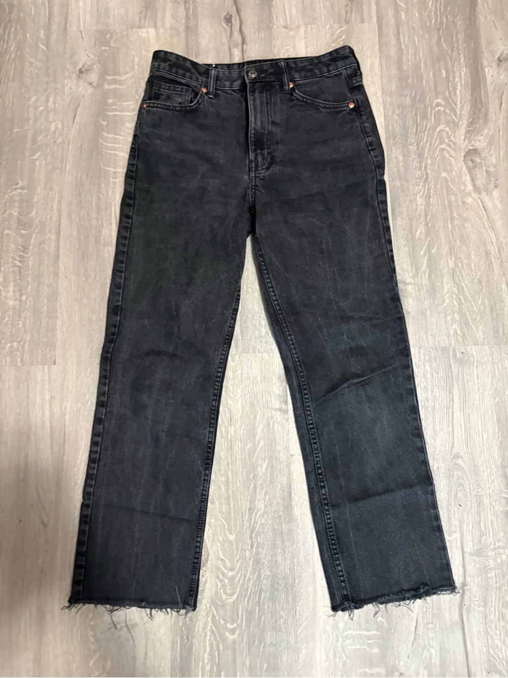 H&M & denim black high waisted vintage straight size 4
